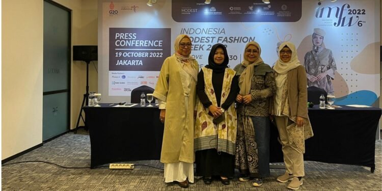 Press Conference Indonesi Modest Fashion Week (IMFW) 2022 di Fierist Hotel Rawamangun - Jakarta