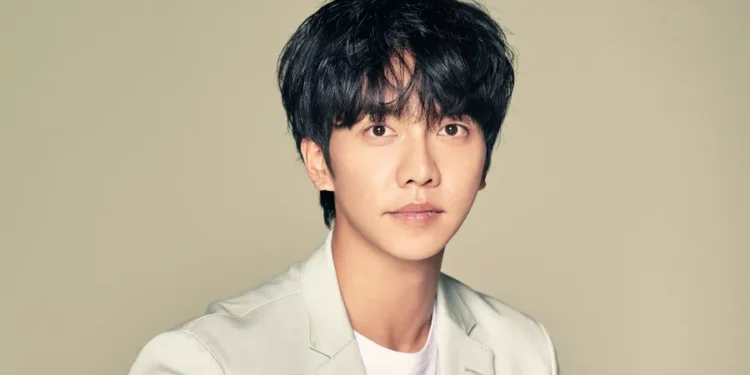 Akhira Hook Entertainment Bayar 64 Miliar Rupiah ke Lee Seung Gi_womanindonesia.co.id