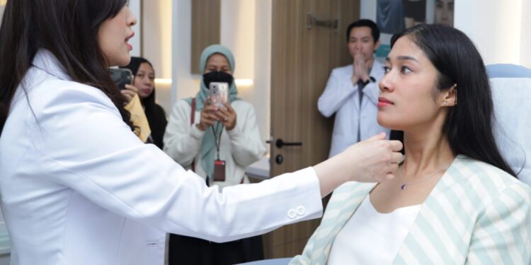 Memancungkan Hidung dengan Thread Lift dan Filler Bertahan Berapa Lama?_womanindonesia.co.id