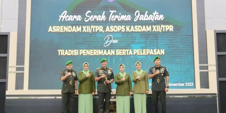 Serah terima jabatan Persit KCK PD XII/Tanjungpura