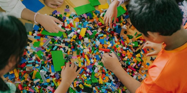 SOS Children's Villages Indonesia dan The LEGO Group Hadirkan Lokakarya bertajuk 'Learning through Play'_Womanindonesia.co.id