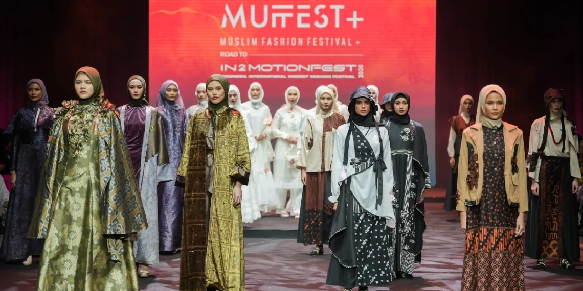 MUFFEST+ 2025: Dekade Modest Fashion Indonesia ke Panggung Dunia_Womanindonesia.co.id